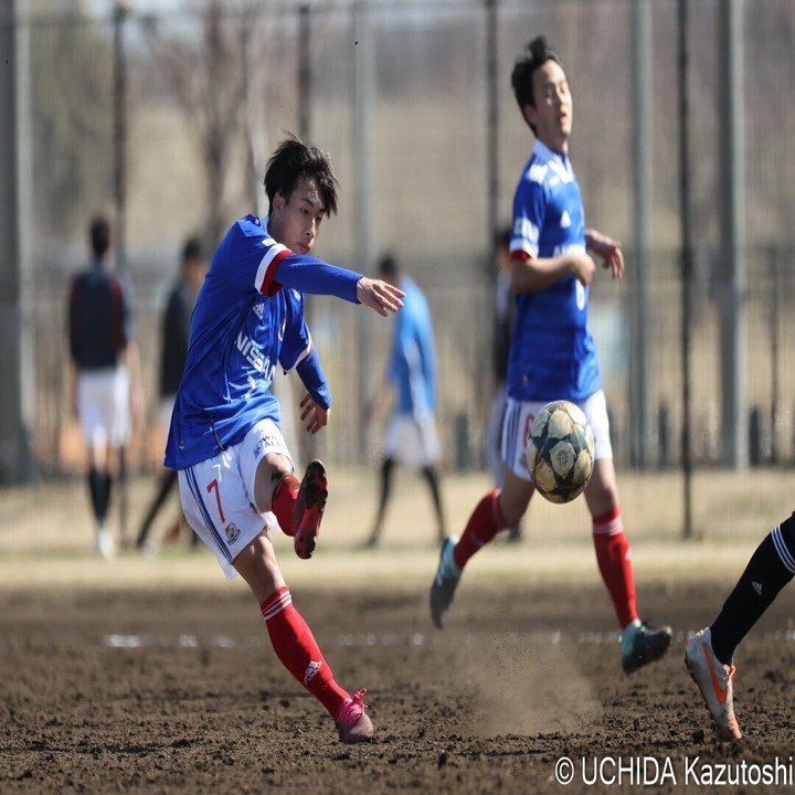 リコーサッカー部対横浜ｆ マリノスフトゥーロ 横浜市社会人リーグ3部ｃ第4節 21年2月日 内田和稔 Note