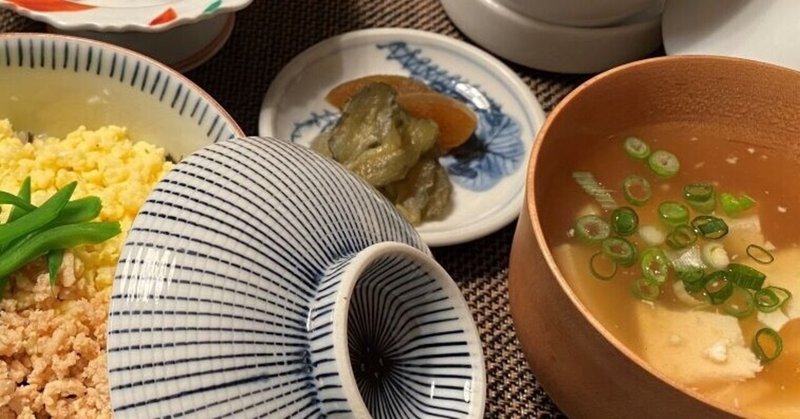 鶏そぼろご飯と我が家の八杯豆腐 かんじい Note