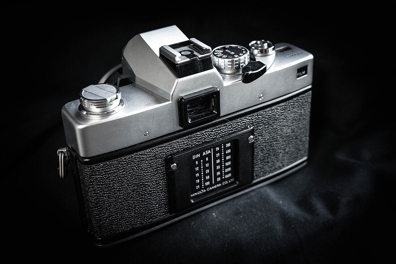 ミノルタカメラXE-7とレンズセット(SR505おまけ) SRの最終進化形