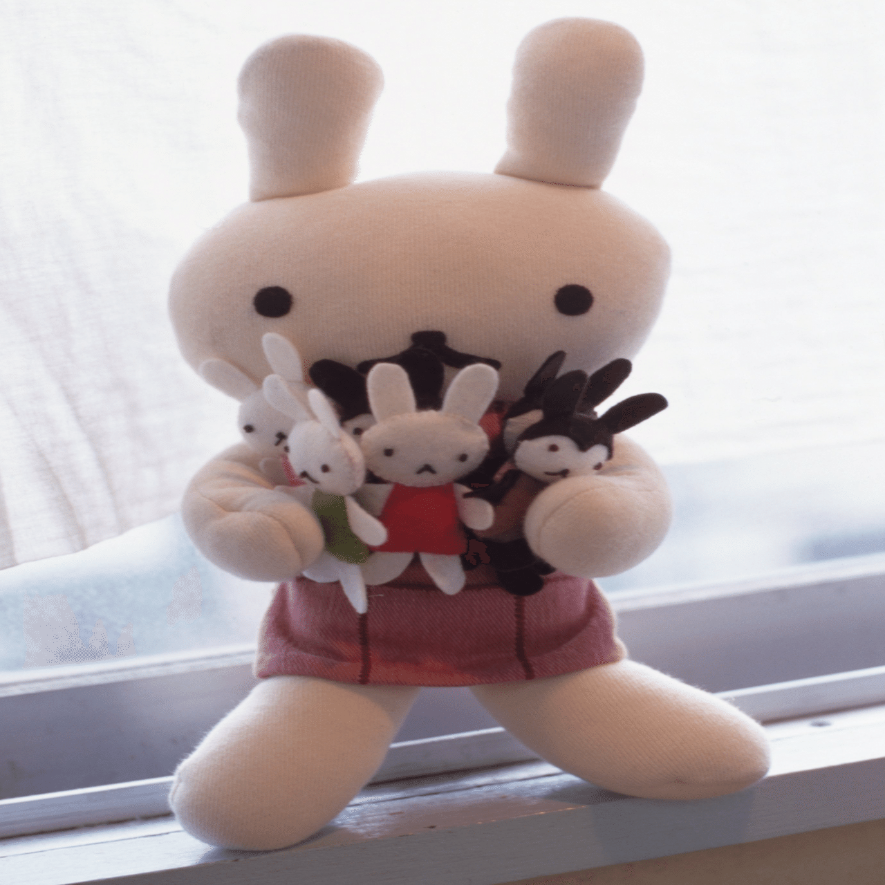 1997年 「はこのなかのともだちてん」「アランジブックス」｜アランジ