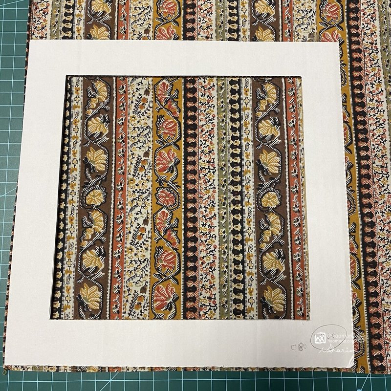 30年以上前の大判ハンカチをフルリメイク Naomaria ヴィンテージ着物で作る点描画 サスティナブルをアートで伝える Note