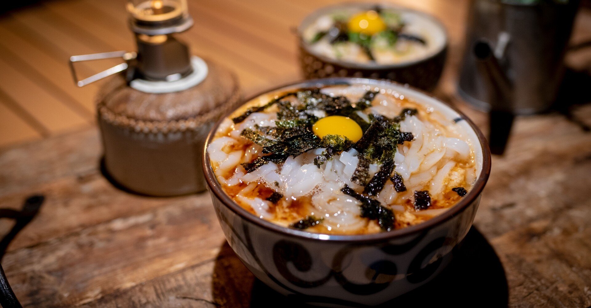 プロが教える 絶品キャンプレシピ 45 どんぶりレシピ スパム丼 イカ丼 ソトレシピ シーザスターズ