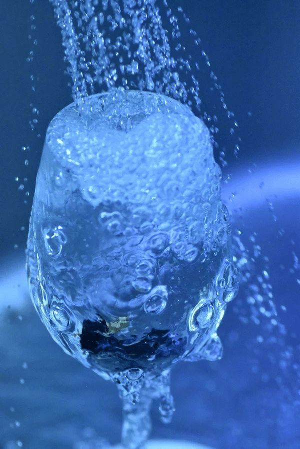 グラスの底に沈んでいるものを浮き上がらせるにはどうしたら良いか Neoはまくん 大学ボクシング部監督 現在ダイエット中 ３か月で１００キロ ９２キロ Note