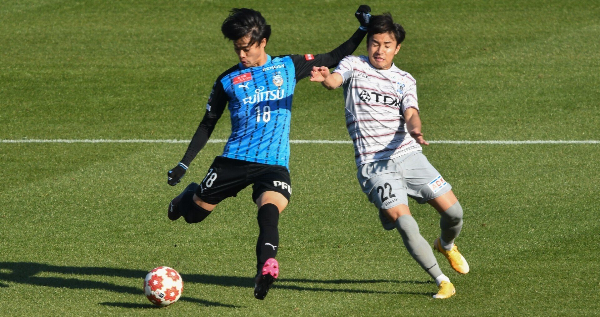 三笘薫選手 川崎フロンターレ ユニフォーム 2021/22シーズン 三笘薫選手 川崎フロンターレ ユニフォーム 2021/22シーズン