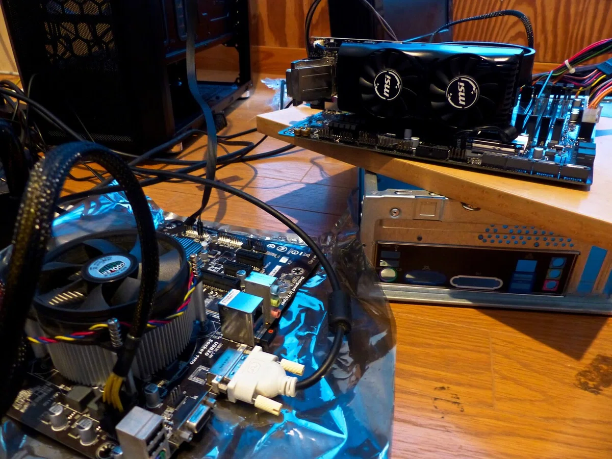 自作pc 手渡しのみ(場所指定あり)