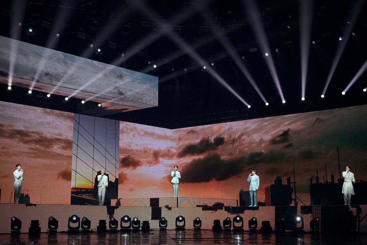 SEVENTEEN 1st ONLINE CONCERT 