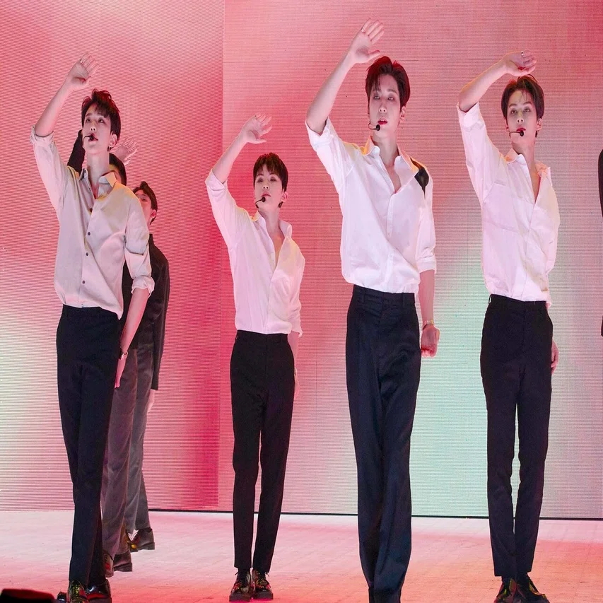 SEVENTEEN 1st ONLINE CONCERT 