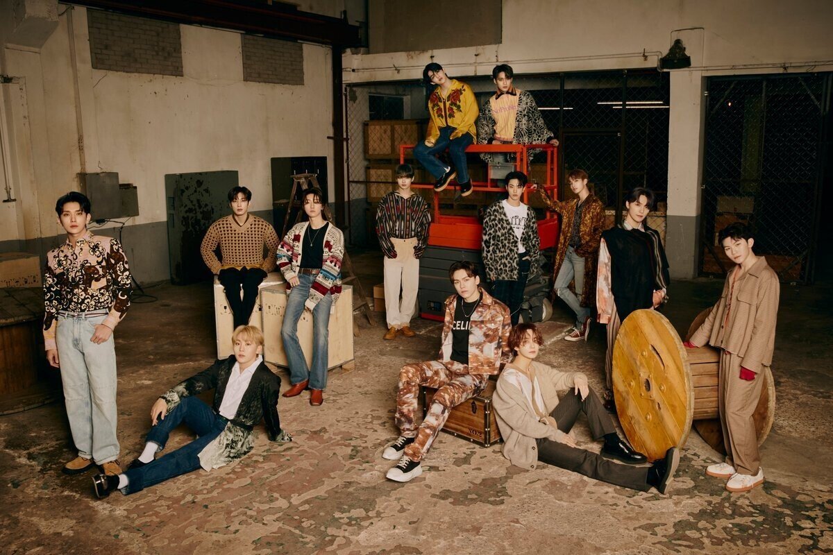 SEVENTEEN 1st ONLINE CONCERT 