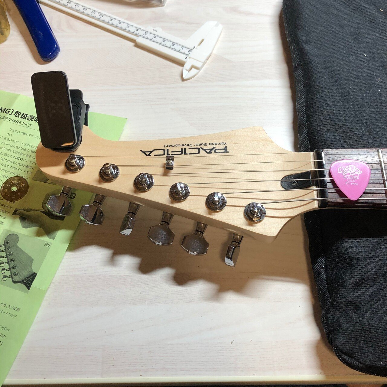YAMAHA PACIFICA012 ペグ交換｜くりのぶ