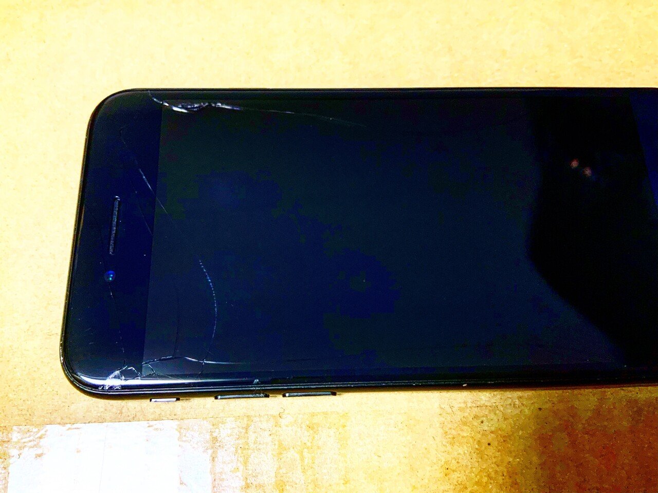 スマホの画面を割る人に言いたいこと 横田寛之 Note スマホの画面を割る人に言いたいこと 横田寛之 Note