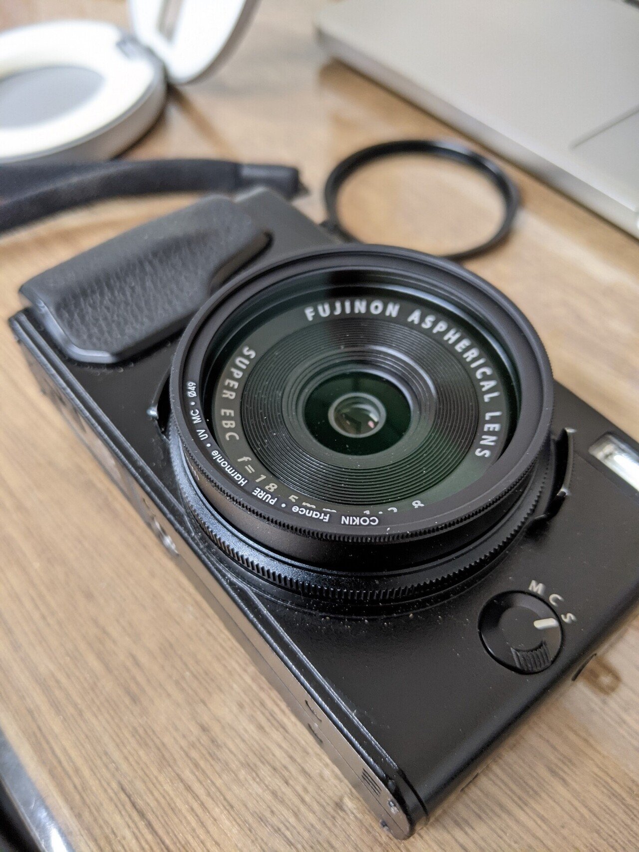 富士フイルム　X70 The Fujifilm X70 Review – jonasrask | photography