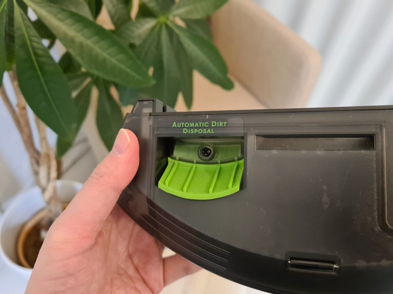 2/28_【ルンバ i3+②】i3+を買う前に知っておくべき2つの 2/28_【ルンバ i3+②】i3+を買う前に知っておくべき2つの