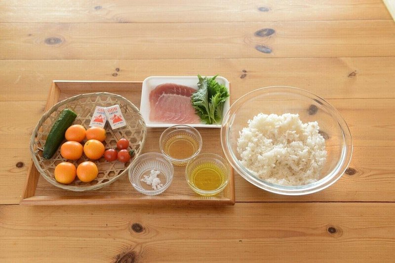 混ぜるだけで簡単 生ハムとキンカンのちらし寿司 旅する料理家 人生のレシピを作る なぎさ なおこ Note