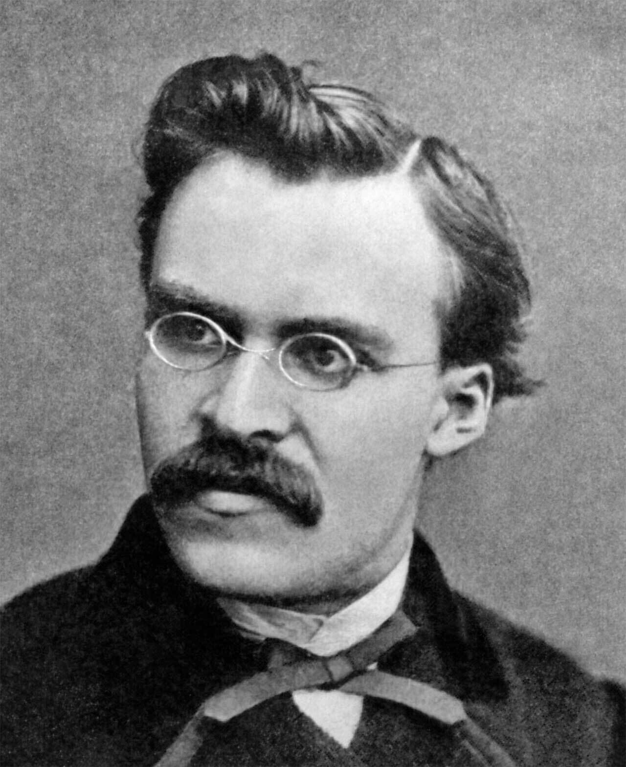 怪物と闘う者は その過程で自らが怪物と化さぬよう心せよ おまえが長く深淵を覗くならば 深淵もまた等しくおまえを見返すのだ フリードリッヒ ヴィルヘルム ニーチェ 善悪の彼岸 鳴海邦彦 公式 Kunihiko Narumi Official Note