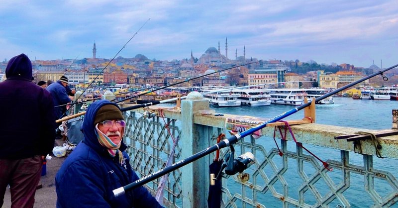 釣りが名物？ トルコ イスタンブールの『ガラタ橋』 【旅行記】