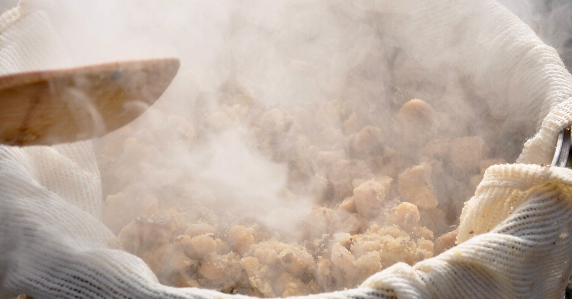 トチの実から栃餅を作るには、100日以上必要だった 〜第2話