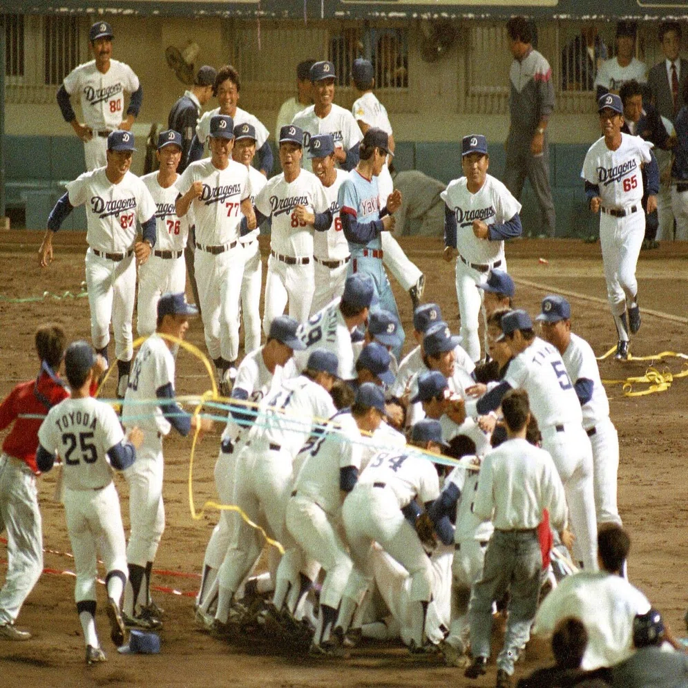 東海道新幹線の高架壁まで飛んでいった清原和博の衝撃の場外弾【宇野勝 
