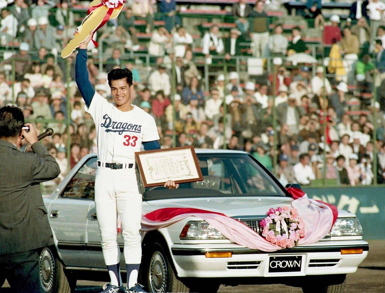 東海道新幹線の高架壁まで飛んでいった清原和博の衝撃の場外弾【宇野勝