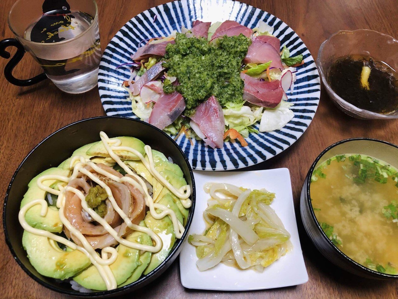 昨日とほぼ同じご飯 きゅうり消費するために久しぶりに緑酢を作りました 一番安かったブリの刺身にもサラダにも合う万能ドレッシング ですな ケイチェルおじ Note 昨日とほぼ同じご飯 きゅうり消費するために久しぶりに緑酢を作りました 一番安かったブリの刺身にもサラダにも合う万能ドレッシング ですな ケイチェルおじ Note