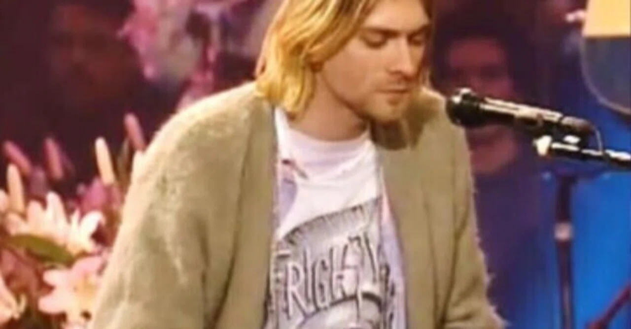 本日ご紹介するのはMUSIC TeeFRIGHTWIG (As Worn By Kurt Cobain