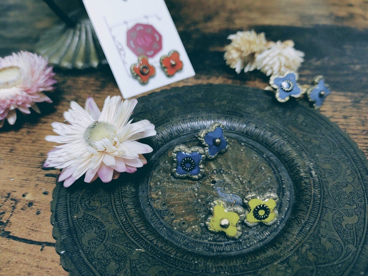春物アクセサリー作成中 チホコレート Lijiアクセサリー Note