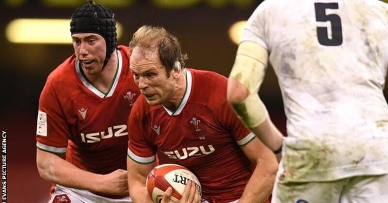 Alun Wyn Jones: ウェールズのキャプテンの将来は、シックス