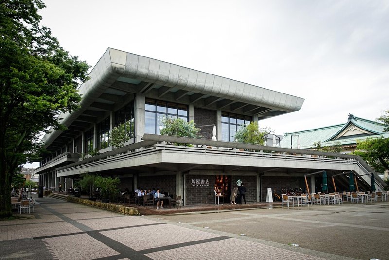 現代的な近代 ロームシアター京都 建築物語24 ぱなおとぱなこ Note