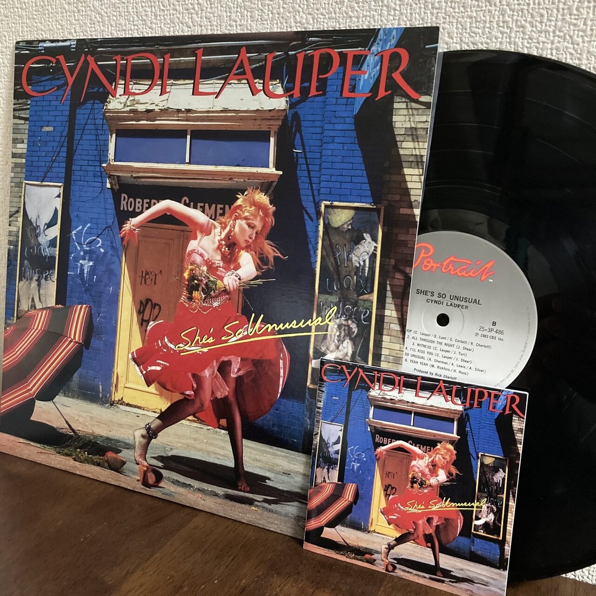 レコード】Cyndi Lauper / She's So Unusual(1983 US:4 UK:16 レコード】Cyndi Lauper / She's So Unusual(1983 US:4 UK:16