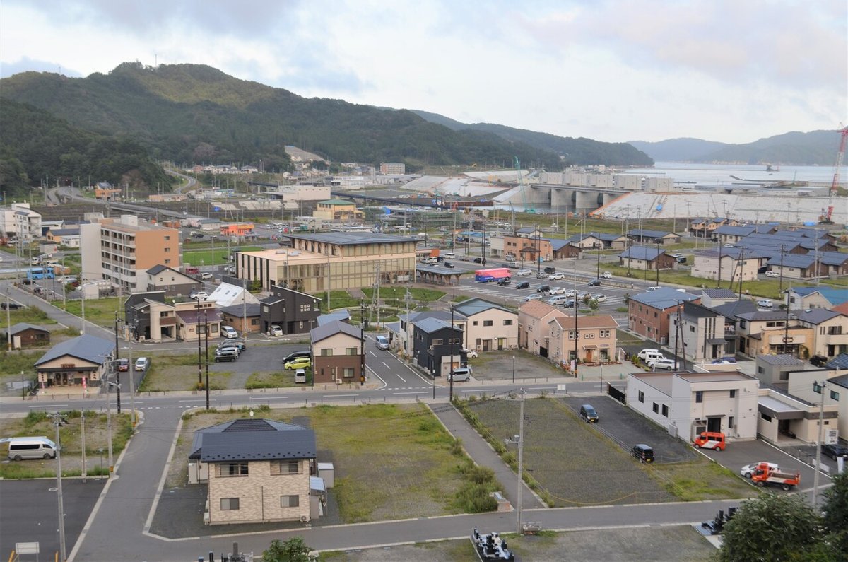 現在の大槌町の市街地。街路は整備されたが空き地が目立つsokakuDSC_6892