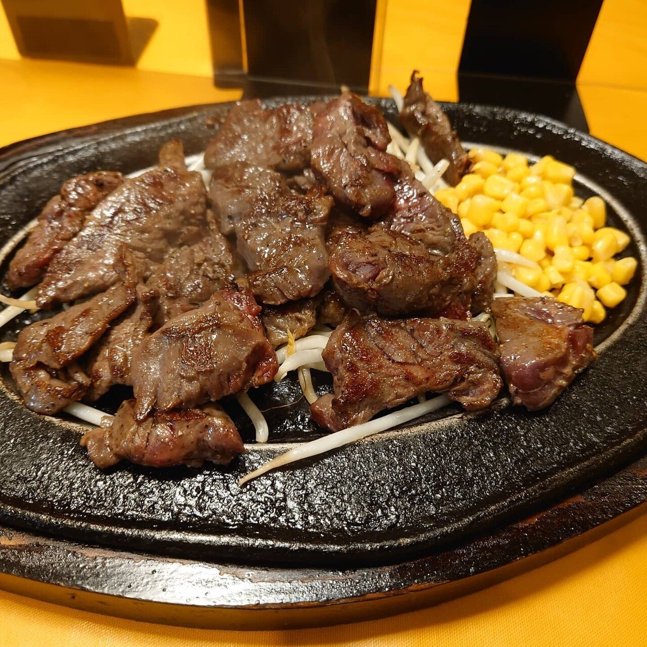 日曜ランチは新宿ガッツグリルのカットステーキ ochans Note