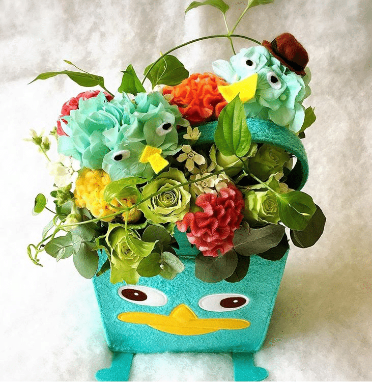 ディズニーキャラクターのオーダーフラワーアレンジメント 香林こうりん Note