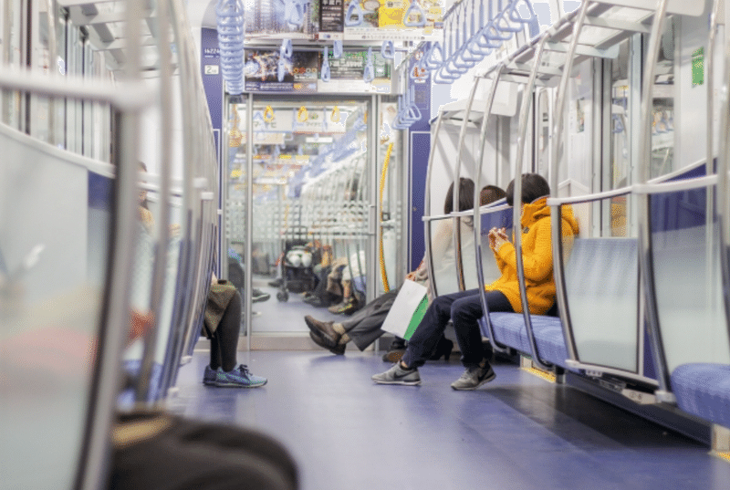 神経質男の電車で思うこと 夜明けの骸骨 Note 神経質男の電車で思うこと 夜明けの骸骨 Note