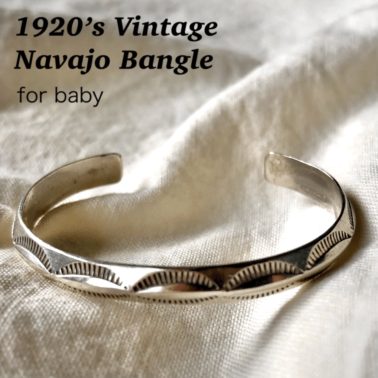 【希少】vintage ナバホ族 トライアングルバングル ブレスレット 希少】vintage ナバホ族 トライアングルバングル ブレスレット