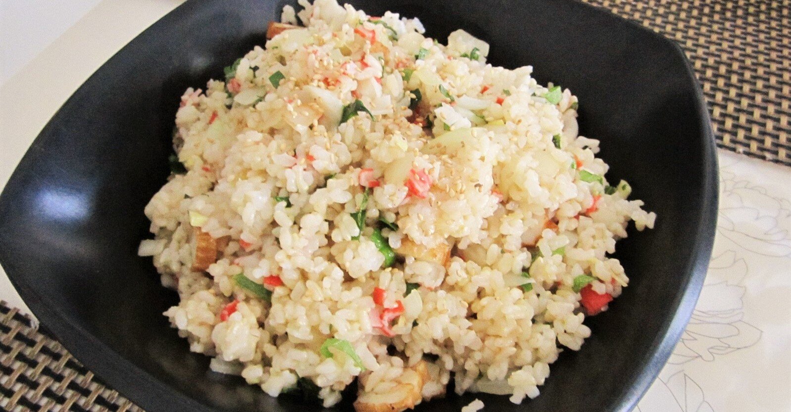 がんばりすぎないお昼ごはん 大葉と生姜とカニカマのチャーハン 真帆 沁 Mahoshin 文筆家 Note がんばりすぎないお昼ごはん 大葉と生姜とカニカマのチャーハン 真帆 沁 Mahoshin 文筆家 Note