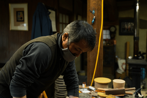 備前焼 陶器製茶色皿 3つの円模様（備前焼 丸いコーヒーカップ