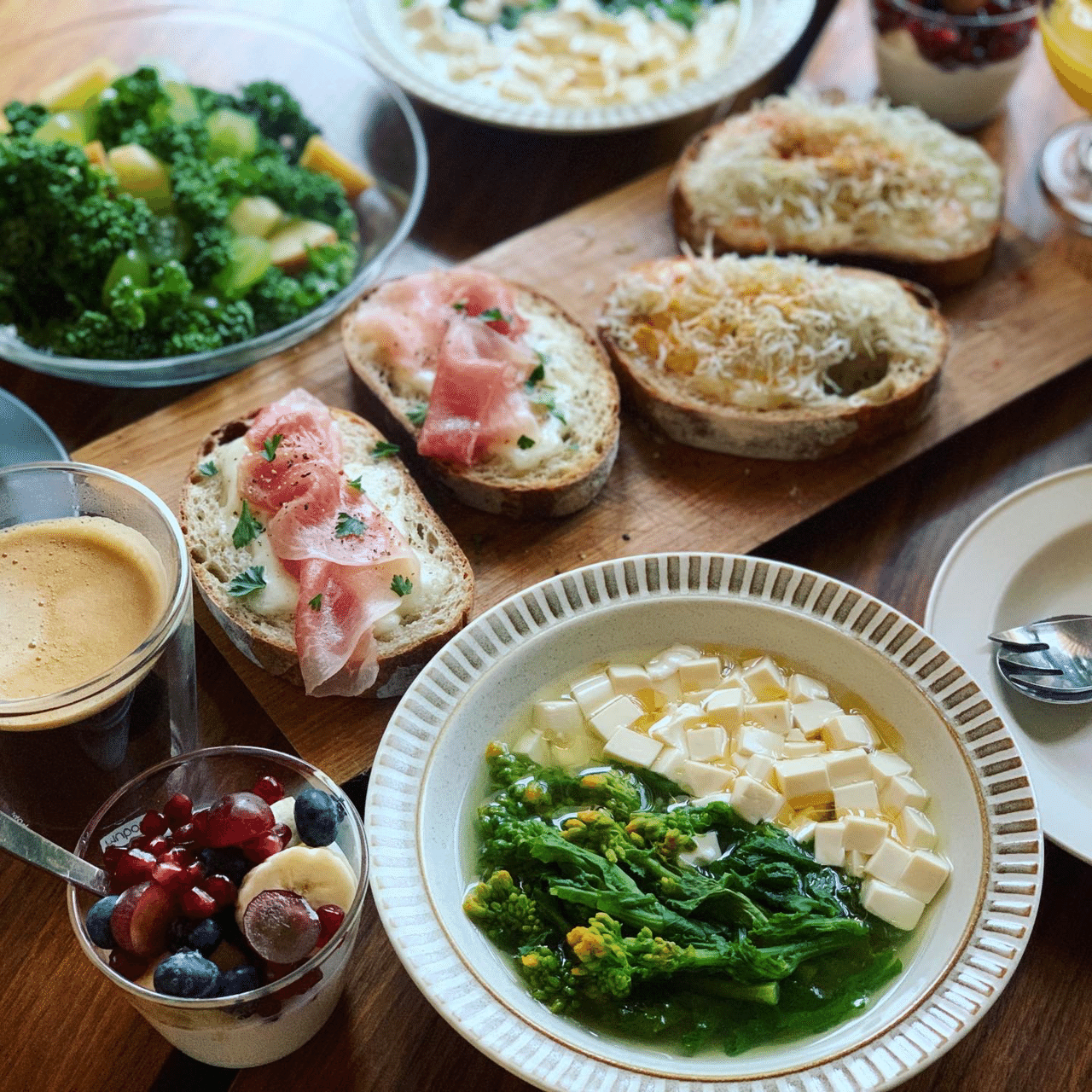 水牛モッツァレラで２種類のタルティーヌと菜の花と絹豆腐のスープ みずのさちこ Note