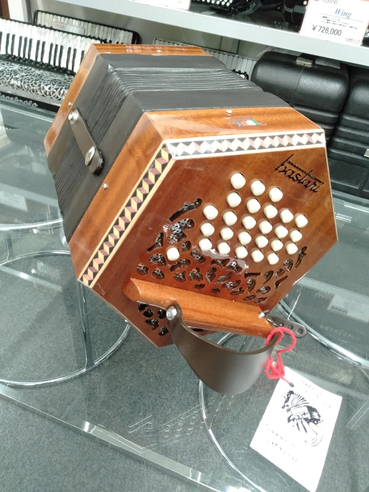 蛇腹楽器のABC～コンサーティーナ編｜アコーディオン横丁