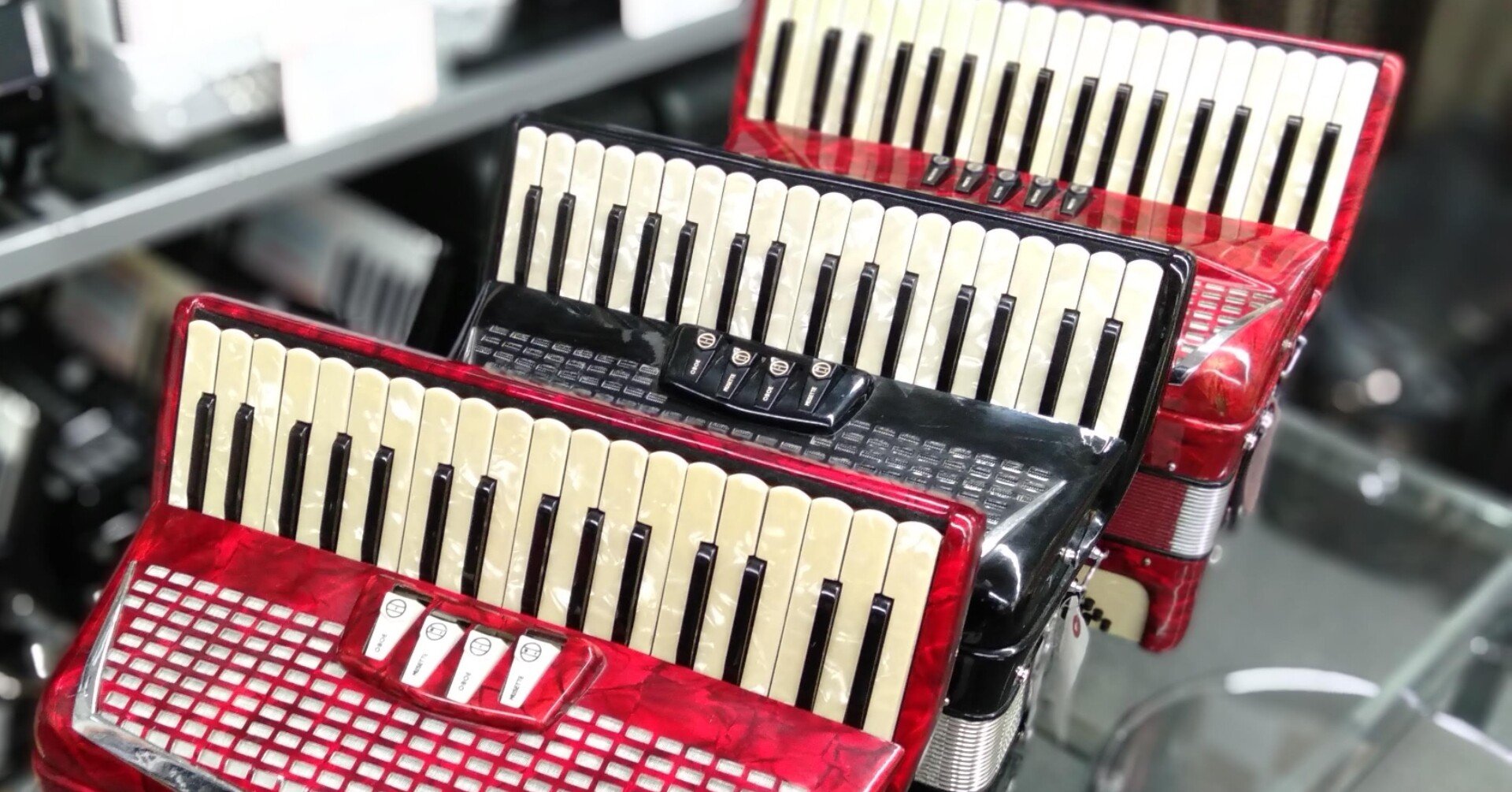 蛇腹楽器のABC～アコーディオン編｜アコーディオン横丁