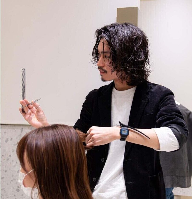メンズパーマの持ちってどれくらい アフターケアで持ちをよくしよう ヒロセ フミアキ モチベーショナル美容師 Note