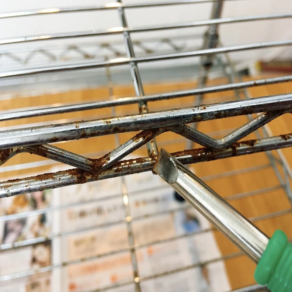 スチールラックのサビ掃除｜pictoria