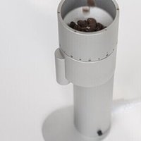 少量の水でコーヒーミルの静電気は解消できます Rdt Ross Droplet Technique の紹介 ブッシュ Note