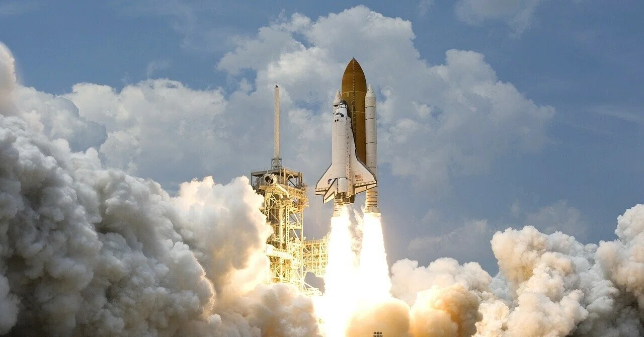 What is a shuttle?｜yuri