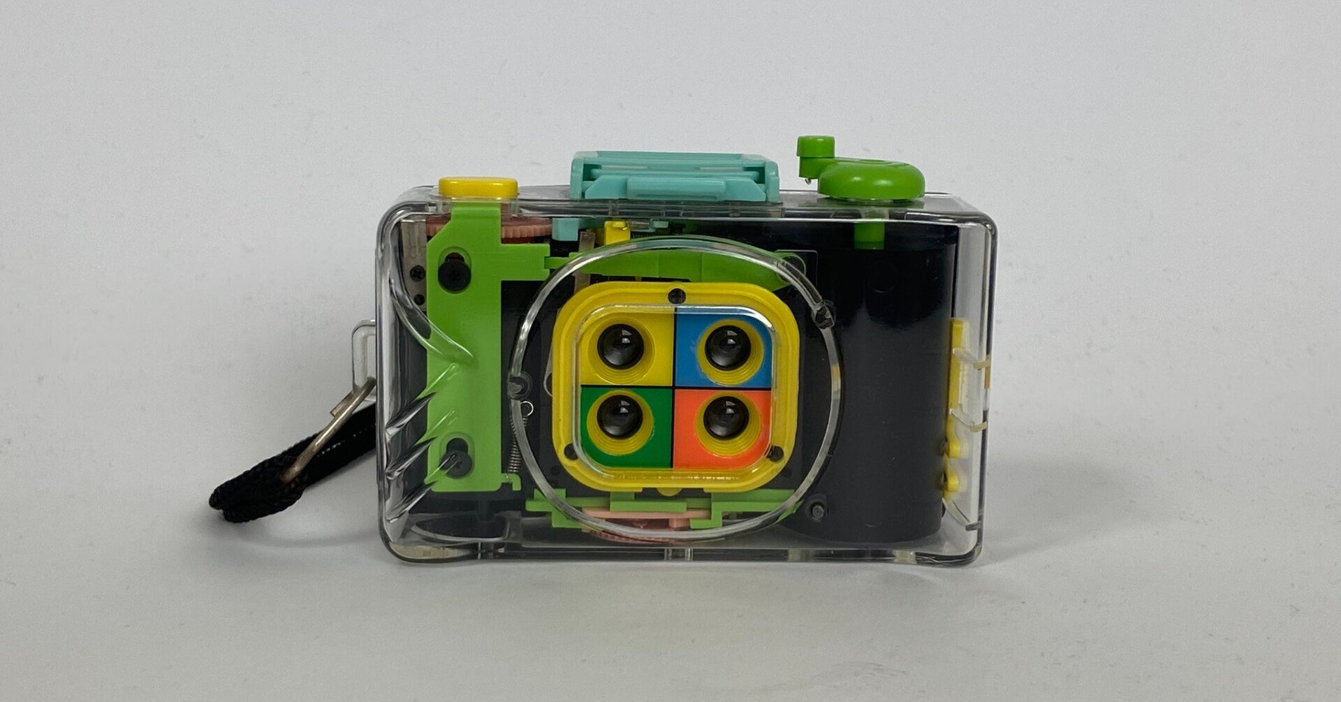トイカメラ Lomography ロモグラフィ POP9 ポップ9 未使用品 翌日発送