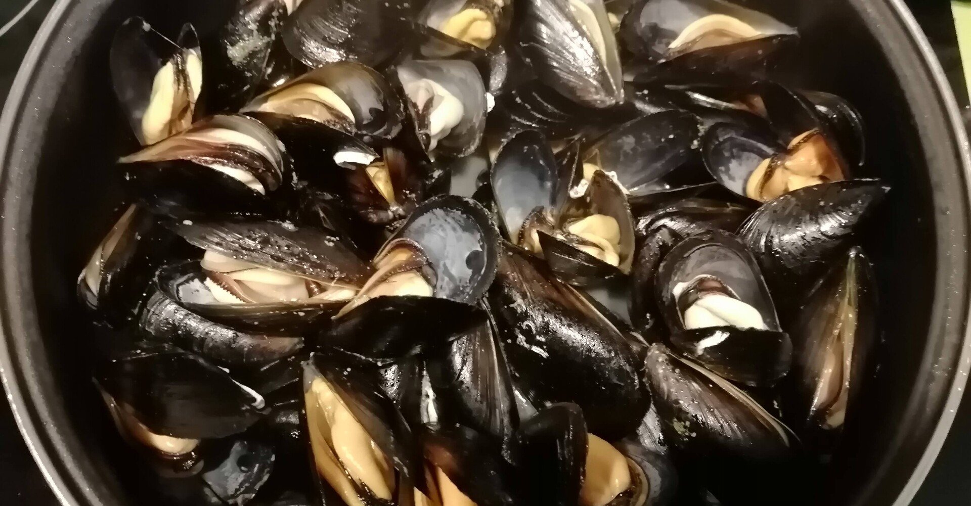 スペインの産地直伝 簡単 時短で超おいしい ムール貝の白ワイン蒸し Mejillones Al Vino Blanco レシピ Sacha スペイン語 英語 日本語 Note