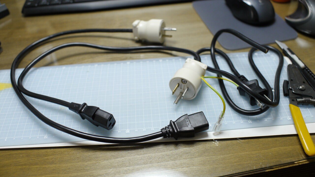 自作 極太電源ケーブル 150cm 自作 極太電源ケーブル 150cm