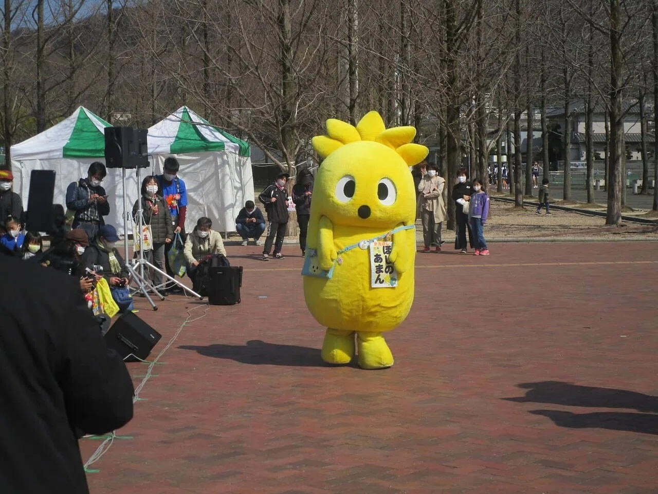 動画投稿は時間がかかるので後の動画は改めて投稿します 久しぶりに交野市の観光キャラクター 星のあまんちゃん に会いました 以前と違いしゃべるゆるキャラ になってます ここでも みっけちゃん に会いました ユーラス Note