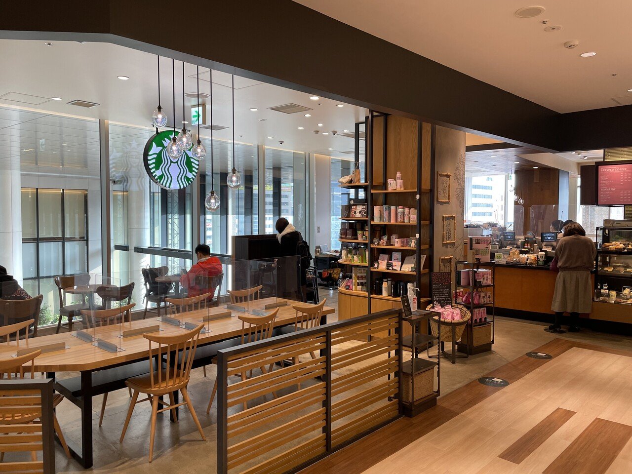 スターバックス エスパル東館は 眺めが非常に良いおすすめ店舗 Invincible Hound Note スターバックス エスパル東館は 眺めが非常に良いおすすめ店舗 Invincible Hound Note