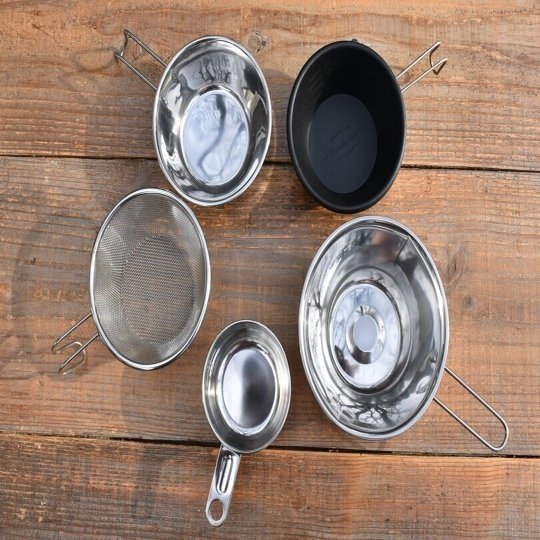 ダイソー セリア 100均シェラカップを網羅的に解説 便利グッズも ソトレシピ