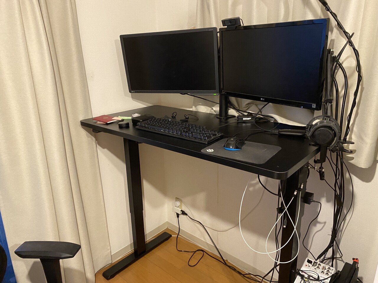 フレキシスポット スタンディングデスク 電動式 昇降デスク 机　パソコンデスク黒 電動昇降式デスク・E7 | FlexiSpot 公式ストア