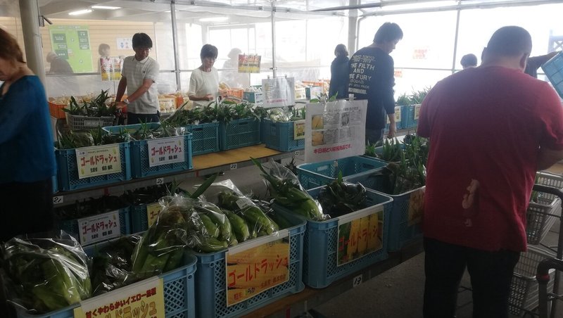 愛菜屋（スイートコーン売り場） (2)